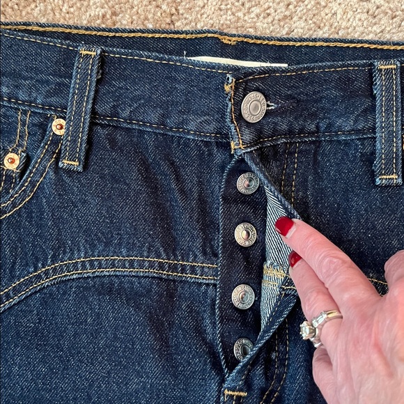 Levi’s Icon Western Yoke Mini Skirt - Picture 3 of 10